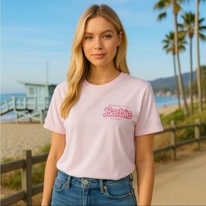 Barbie Women’s California Dream Pink Graphic T-Shirt Size L Logo Tee Retro